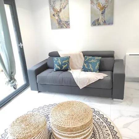 L'escapade.t2 ☆ Jardin ☆ Spacieux ☆ Calme *