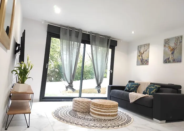 L'escapade.t2 ☆ Jardin ☆ Spacieux ☆ Calme *